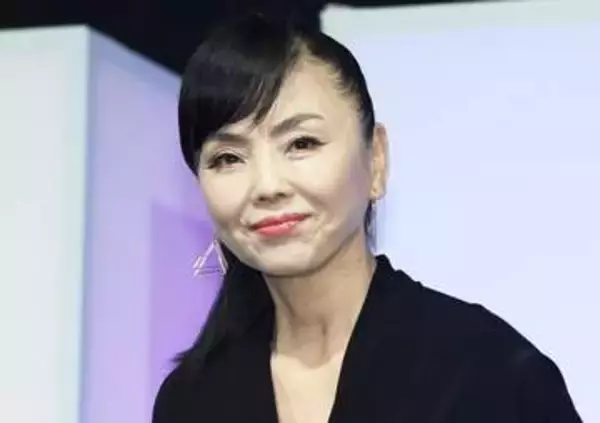 松田龍平＆翔太の母女優　65歳誕生日祝福に「涙が」　龍平のモデル妻＆長女と幸せ笑顔　翔太が反応「みーちゃん♥」