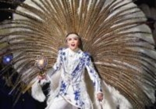 宝塚　星組新トップスター・暁千星の本拠地お披露目公演が開幕　26年の門出を飾る舞台に「すごく幸せなこと」