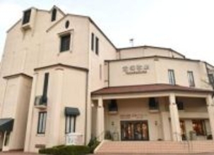 宝塚　月組トップ鳳月杏が退団発表　異例尽くしの実力派　トップ娘役の天紫珠李も同時