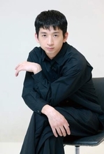 緒形敦「豊臣兄弟！」で織田信澄役好演　野望は大きく親子3世代で大河主演
