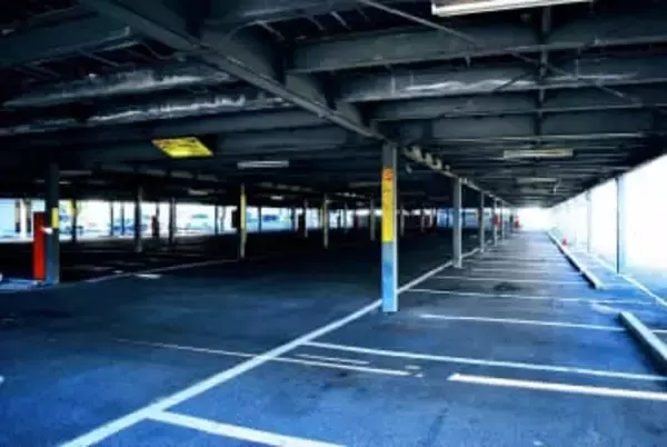 グラドル　握手会開催も「並びが0人で中止」呆然写真に驚愕感想や辛辣意見も「謝罪」SNSに投稿