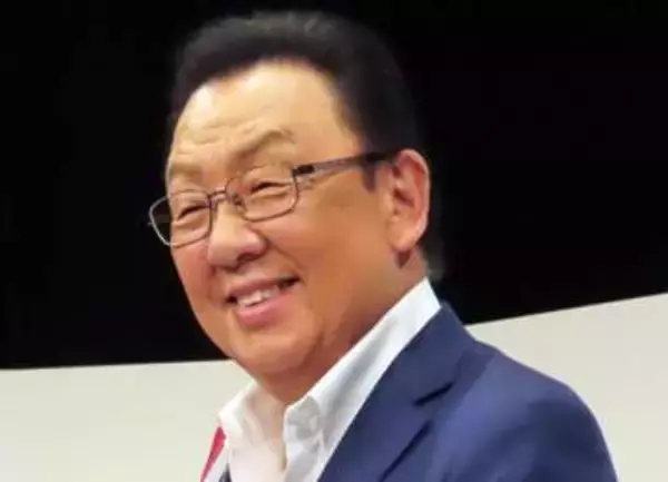 「気付かれないもんですね」梅沢富美男　30年ぶり在来線に乗車　ホームでの姿が「あまりにも馴染み過ぎ」