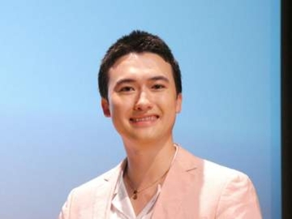 22年末に芸能界引退の26歳元国民的アイドル　印象ガラリの短髪姿でイベント登場「緊張してるんですよ！」