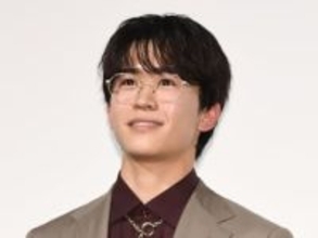 鈴木福　プライベートショットが大反響「めっちゃ大人に」「メガネ姿が超絶可愛い」