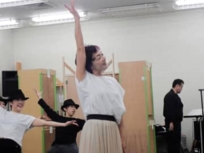 キムラ緑子に昭和の大歌手が憑依した？　松村雄基「元気玉なんだと思います」　舞台「わが歌ブギウギ」公開稽古