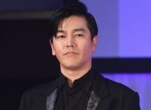 一瞬誰？！フジ木10ドラマ要潤の不倫相手役美女ホステス→元女子アナだった「めっちゃ可愛い」「いい味出してる」【プロフェッショナル】