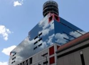 土曜朝が騒然「目が覚めた」生TVにショート美貌のトップ女優2人→TV画面の破壊力が凄いことに「ワイプが眩しすぎる」「意外に天然なんだ」「朝から眼福」