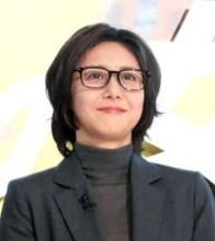 松嶋菜々子　9年ぶり主演ドラマへ髪バッサリ！ショート＆メガネで敏腕調査官　他局で主演の夫・反町隆史と互いにエール