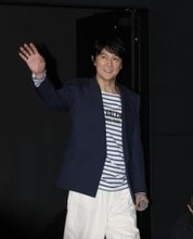 福山雅治が明かす仰天のパワー　ベンチプレスで「100キロが3回、4回。筋量が増えることで代謝が上がって、代謝が上がると回復が良くなる」