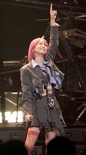 LiSA　全国ホールツアーの東京公演で22曲熱唱　ソロ15周年企画でアジアツアー開催なども発表