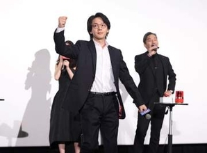 中村倫也「0文字解答」で奇跡の正解！ドヤ顔で客席へ投げキッス