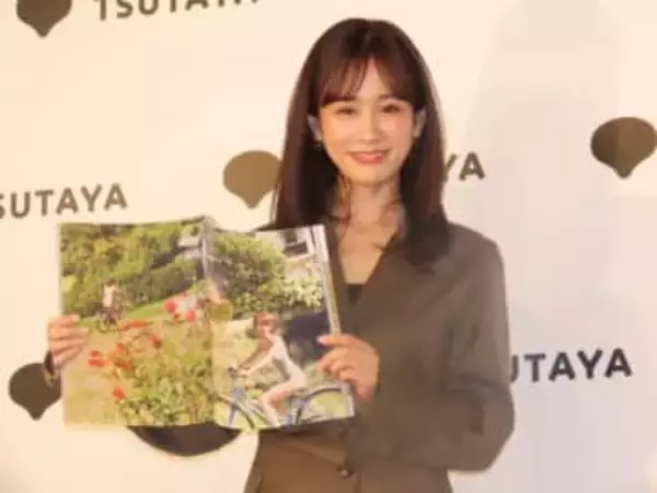 前田敦子　14年ぶり「最後」の写真集　撮影現場でスタッフから「いい脱ぎっぷり」と褒められ「うれしい」