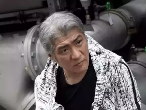 吉川晃司　左目失明危機で緊急手術　今月の2公演は延期に