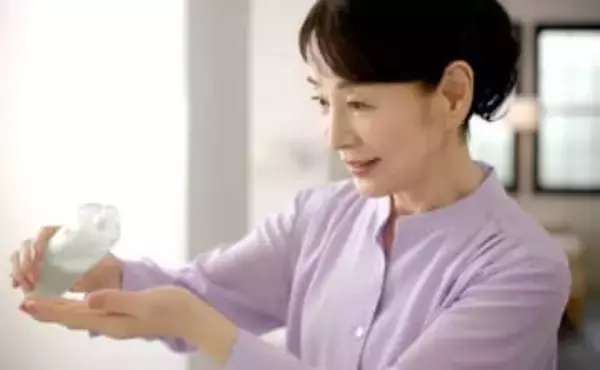 吉永小百合「乾かないことが何より大切」　スキンケアブランド「五島の椿」新CM出演　BGMは橋幸夫さんとのデュエット曲