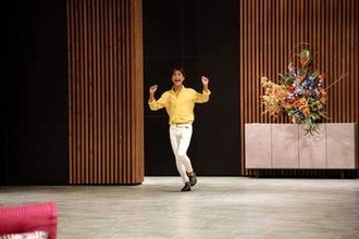 【VIVANT】強烈キャラ・チョッキー登場　イメージビジュアルでは紫スーツでさわやか男性姿だったのに