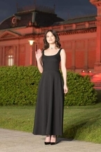 今田美桜　グリーンのエメラルド輝くネックレスに「とても美しくて、少し緊張」カルティエの新作イベントに登壇