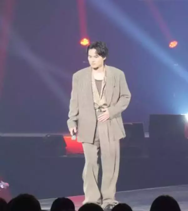 水上恒司　結婚後初の公の場　主演映画で東方神起ユンホと最強バディを熱演「アドリブがいっぱい」