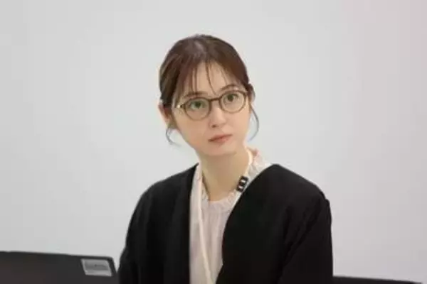 佐々木希、秘書役への思い「しんが強くて自立している」　ドラマ「告白－25年目の秘密－」