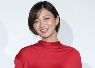 最高かよ！岡崎紗絵と佐々木希が「味噌汁部立ち上げました」手作り味噌汁を現場に差し入れでファン「入りたい！」