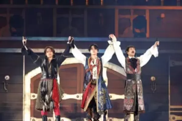 KAT-TUN　異例の解散後ライブでド派手フィナーレ　シャンパンファイト＆花火3000発で万感51曲