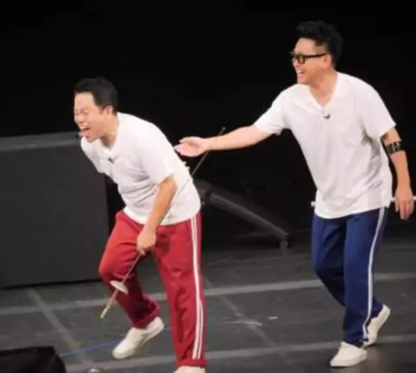 宮川大輔とダイアン津田が舞台で激突　体張った小競り合い公演　互いのニオイにぼやく「ツバくっさ！」「メガネくっさ！」