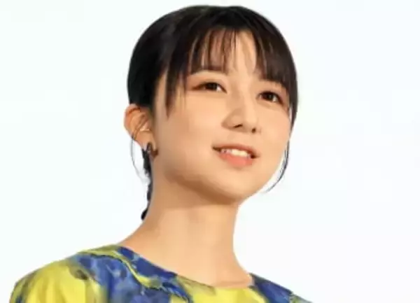 上白石萌歌が激推しする名曲「もう世界一良い曲でいいんじゃないですか？」90年代に大ヒットの名曲