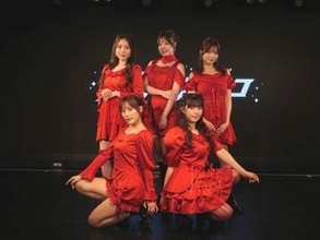 平均年齢28歳の新人5人組アイドル・アタシノトリコ　「ラストチャンス」を賭けてデビュー