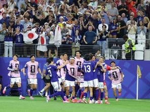 「え？！」W杯選手入場から涙の「可愛すぎる」キャスター　帰国→「今夜生放送」出演告知に驚きの声　無事間に合うのか？！