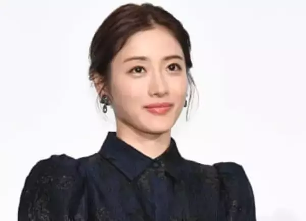 石原さとみ、東陽一監督を追悼　デビュー作「私のグランパ」でメガホン「胸が苦しく締め付けられる思い」【全文】