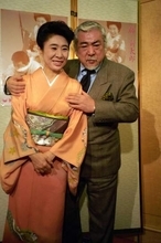 中村玉緒さん　勝新太郎さんのもとへ逝く　86歳、肺炎　22年2月から療養施設「舞台に出たい、明治座に私も」仕事復帰に意欲