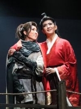 宝塚　礼華はる主演「雨にじむ渤海」月組の芝居力の高さ見せる