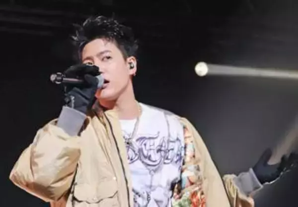 三山凌輝、電撃婚した女優妻が「心強い。マネジャーみたいに動いてくれる」　RYOKI　MIYAMAとして初ツアー開幕