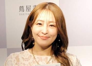 大沢あかね、MEGUMIが脅威を感じる新世代の美女2人「肩に力入らずね」