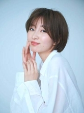 「25年前の私」は岡崎紗絵だった　7月開始日テレ系ドラマでヒロイン役→少女時代の顔写真をAIで再現