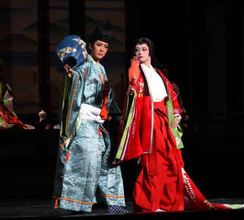 宝塚　花組トップ永久輝せあ　悲劇の武将・平知盛熱演