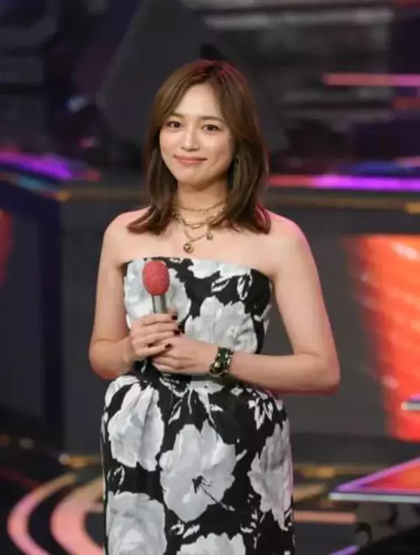 川口春奈♡板倉滉　結婚＆妊娠　連名の幸せW報告がSNS爆速拡散「はーちゃんおめでとう」「きゃぁぁぁぁぁ」交際1年でゴールイン！