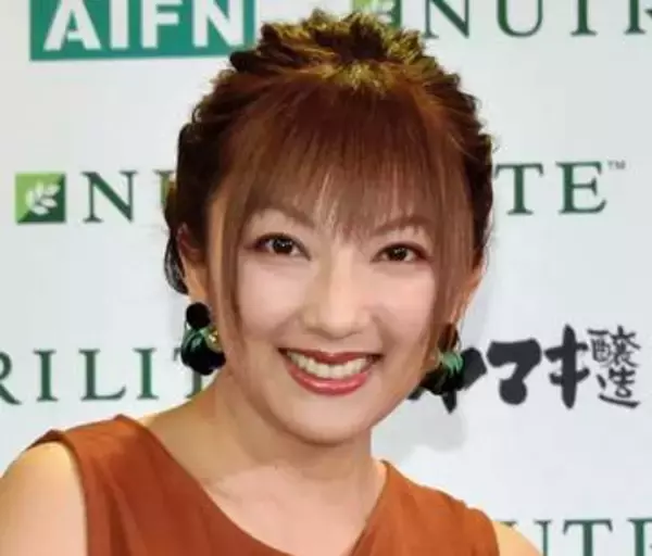 山田まりや、夫俳優と離婚へ　取材に所属事務所「離婚には合意している」と　13歳長男は共同親権の方向