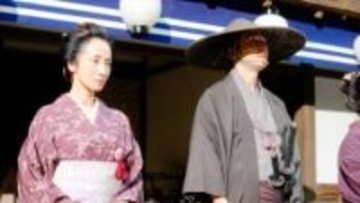 残り2話で大混乱「べらぼう」裏切者いる！？　一瞬、不自然な一言を発したまさか人物にスパイ疑念　一橋冷笑「あれは越中の字じゃ」→毒殺反撃への伏線か