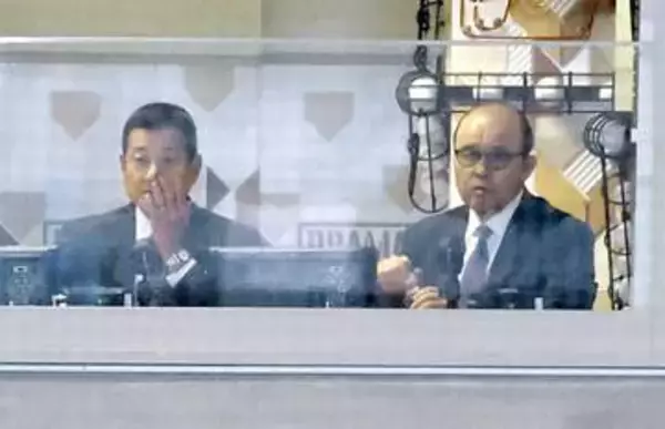 サゲてナンボ！さらけ出してナンボ！岡田前監督にみる大阪人の“笑”サービス精神　山本浩之アナコラム
