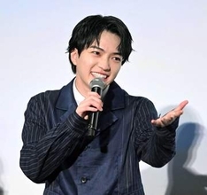 なにわ男子・西畑大吾　ほしいのはお金よりも「皆さんの笑顔」映画「時給三〇〇円の死神」舞台あいさつで