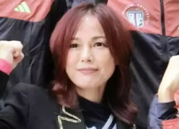 お隣、一瞬誰？！「やば！」「えーすげーよ！」相川七瀬　海外でロックレジェンドと仲良く食事「超豪華っすよ」「めちゃ最高♥」