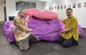 ななまがり　架空下ネタ「ギンモ」の巨大オブジェクトを制作「お子さまの目に入れても大丈夫」引取先も募集