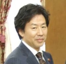 【中道】新代表が決まった日に…落選の安住淳氏、選挙後初のX更新「感謝とお詫びの気持ちで選挙の後片付けを」
