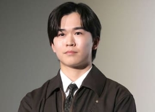 鈴木福が「憧れていた国」へ　「私服がお洒落」「大人っぽくて素敵」水の都満喫する姿が話題に