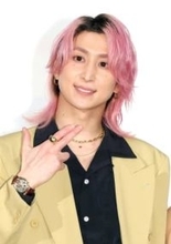 Snow　Man佐久間大介「目がウルッと…」伝説の殺し屋を演じた主演映画「スペシャルズ」に自信満々