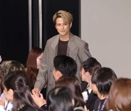 森崎ウィン　血のりが「イチゴ」味だった「めちゃめちゃおいしい」　【外道の歌】