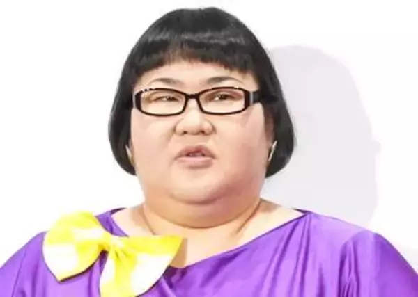 先祖でつながってる！？安藤なつ“兄”と手つなぎ2Sに「ホント～そっくり兄妹」「違和感ない」