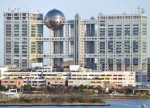 大物女優　小学生で身長165センチ…美少女時代のモテ方が衝撃「小学生で大学生にナンパされ」「大人びてて可愛くなかったんだと思う」