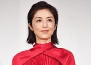 高岡早紀「30数年ぶりに再会」人気女優と着物姿に「美の共演」大物俳優と豪華な3ショット