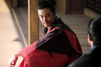 本能寺黒幕？【豊臣兄弟】本能寺まで2年→現状、明智より信長を恨んでいる人物が　なぜか2カ月近く出番なし　秀吉播磨攻めの裏で→信長憎む悲惨事件が発生中